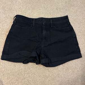 Old Navy Women's High-Rise Wow Black Denim Cuffed Jean Shorts Size 8